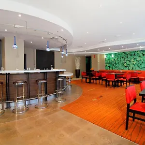 Courtyard By Marriott Lyndhurst/meadowlands Hotel