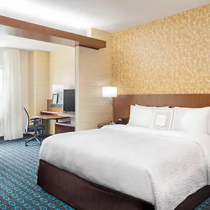 מלון Fairfield & By Marriott, נורת' ברגן