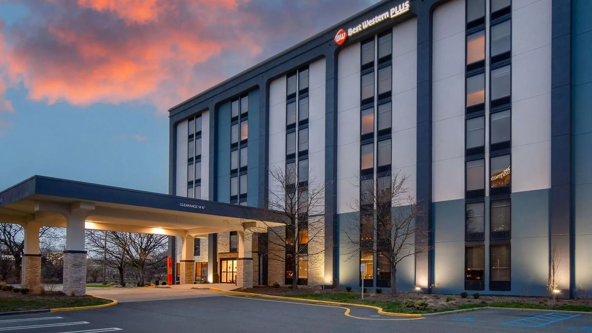 ***  Hotel Best Western Plus Meadowlands Secaucus Estados Unidos